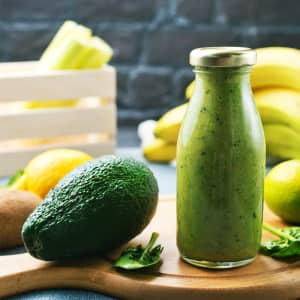 Healthy Green Kefir Breakfast Smoothie Recipe
