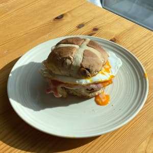 Bacon and Egg Hot Cross Buns Recipe 