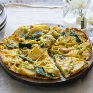 Frittata with Beans and Pointed Cabbage