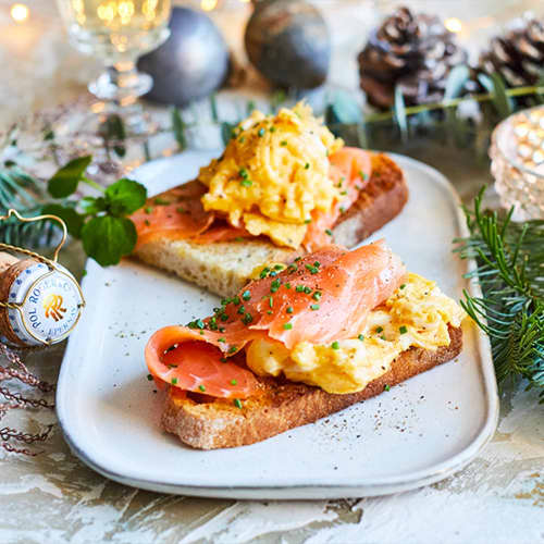 Christmas Smoked Salmon Toast with Scrambled Eggs 