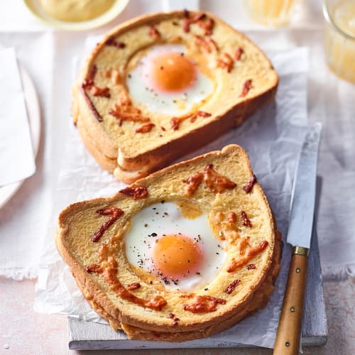 Baked Cheese and Egg Toasts 