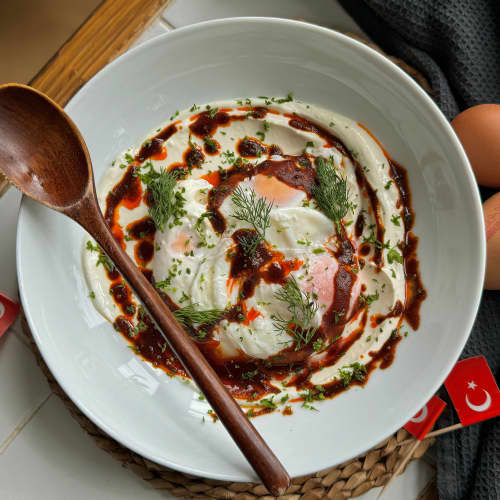 Cilbir (Turkish Eggs) Recipe 