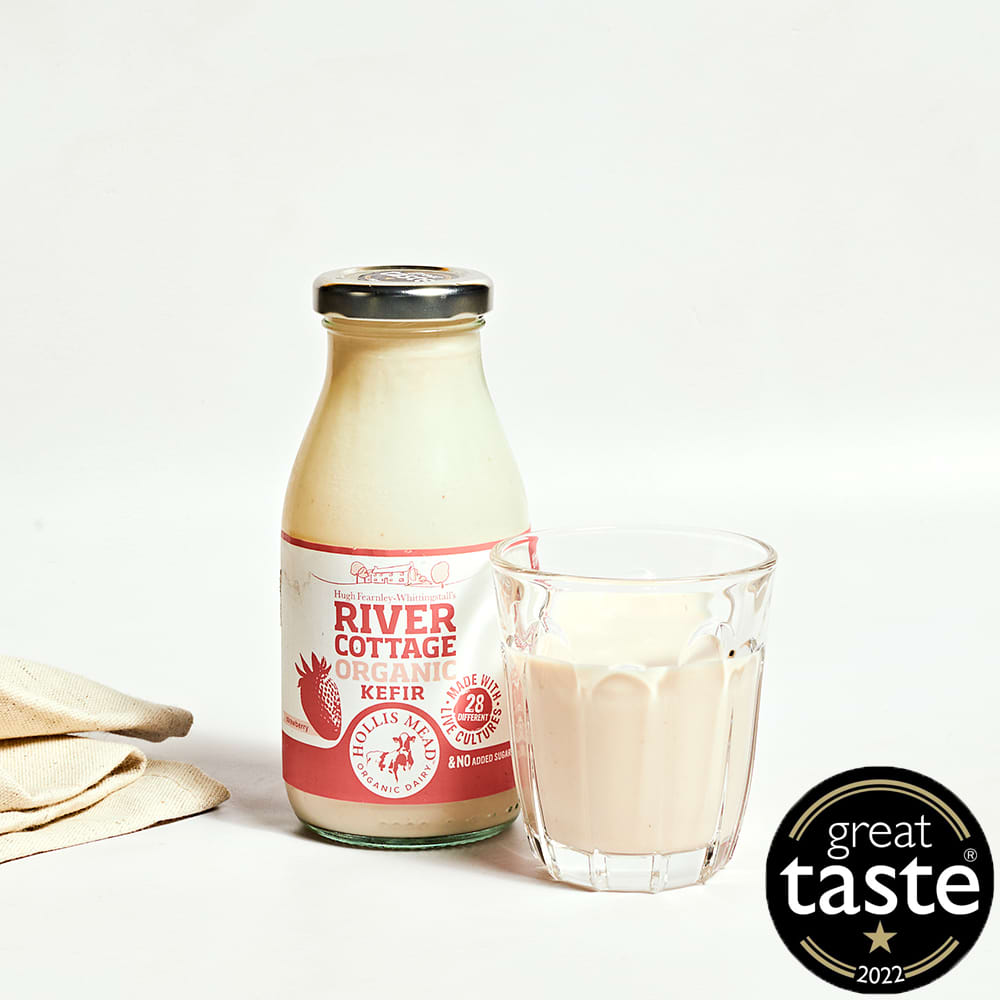 River Cottage Organic Strawberry Kefir in Glass, 250ml