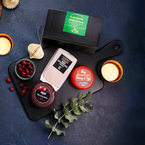Flavours of Christmas Artisan Cheese Box