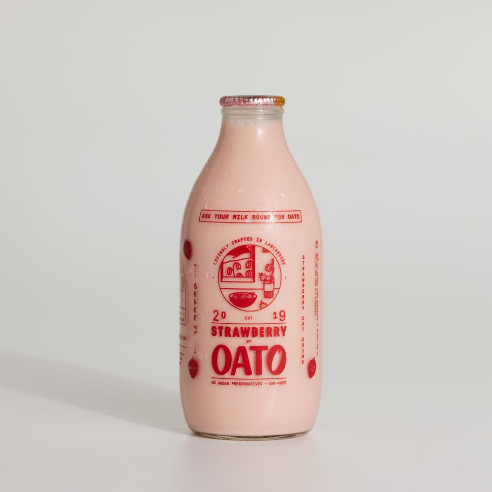 Oato Strawberry Oat Drink in Glass, 1pt