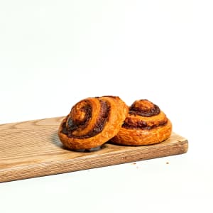 The Artisan Bakery Cinnamon Rolls, 2 x 60g