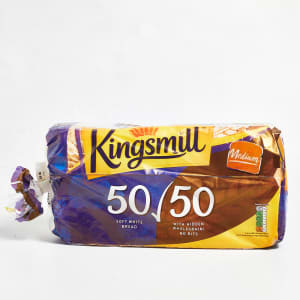 Kingsmill 50/50 Medium, Sliced, 800g