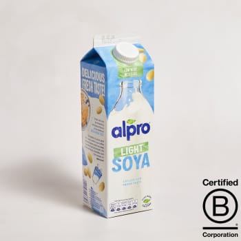 Alpro Soya Original Light Milk Alternative Unsweetened, Chilled, 1L