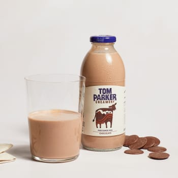 Tom Parker Chocolate Milk in Glass, 500ml