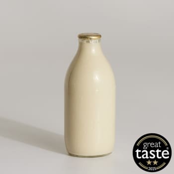 Wild & Furrow Fresh Oat Drink in Glass, 568ml, 1pt