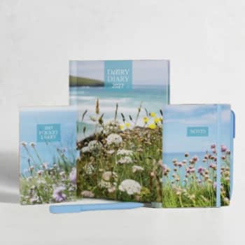 Dairy Diary Gift Set 2027