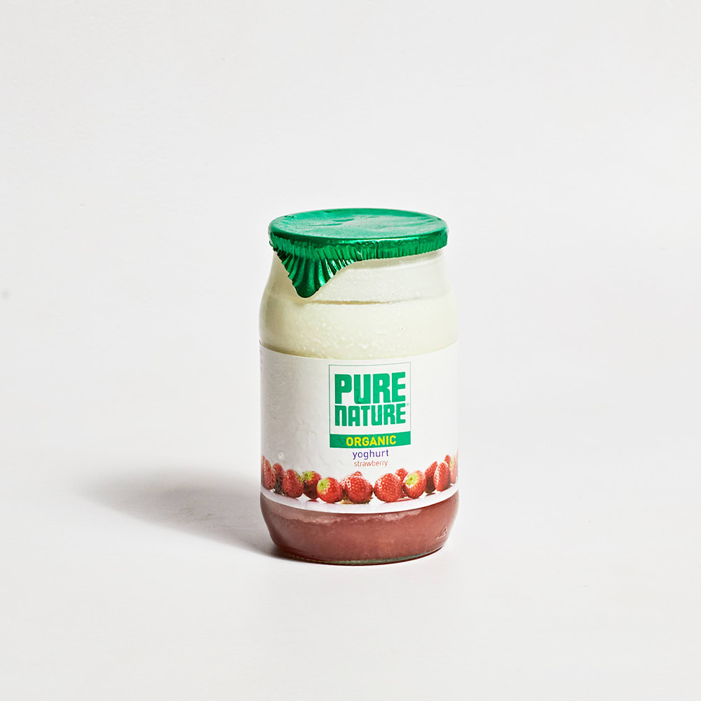 Pure Nature Organic Strawberry Yoghurt in Glass, 150g