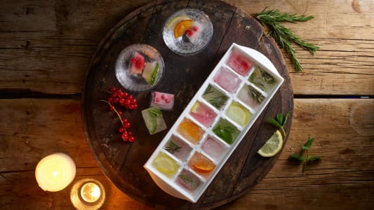 Festive Fruity Infusions For Perfect Cocktails 