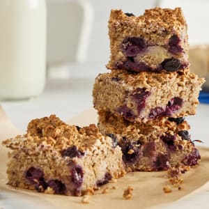 Banana and Blueberry Porridge Bars