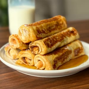 Cinnamon Sugar Toast Rolls