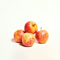 Roots and Fruit Gala Apples, 4 pack