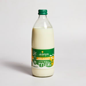 Delamere Sterilised Semi Skimmed Milk in Glass, 500ml