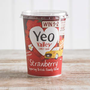 Yeo Valley Organic Strawberry Yoghurt, 450g